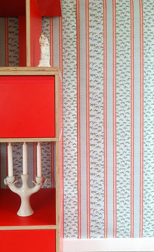 Hélène Red Wallpaper