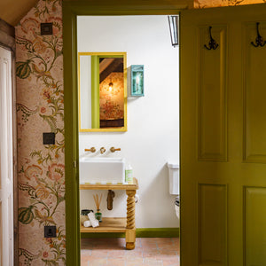 Chintz 21 Wallpaper in Raffia Rose by Parker and Jules