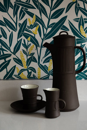 Climbing Vine Wallpaper
