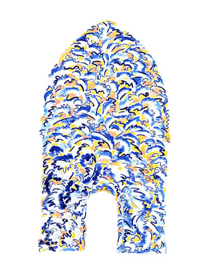 The Northern Hermitage linen by Claire de Quénetain in blue, full repeat of an arched floral panel